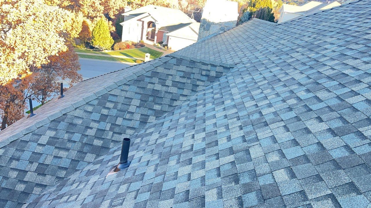 Gallery photos for Stunning Roof Upgrade with CertainTeed Shingles: Image #1