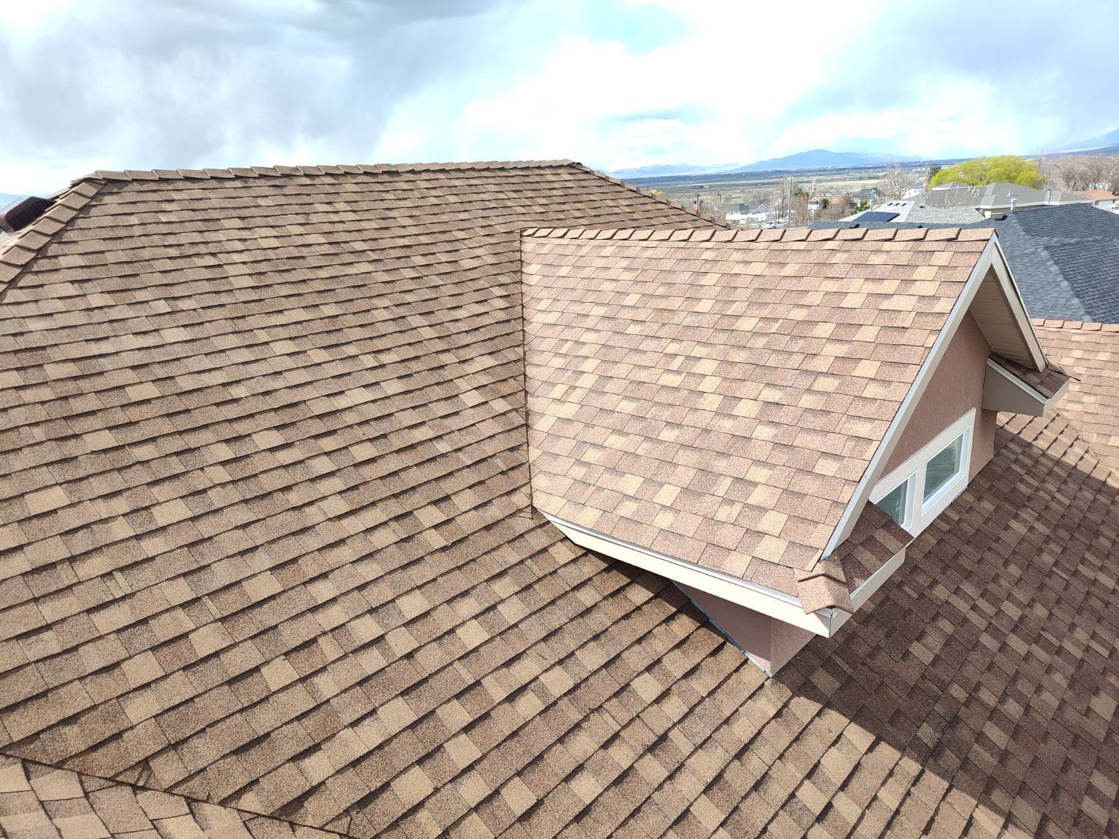 Gallery photos for Expert Roofing Services Elevate Perry Homes: Image #1